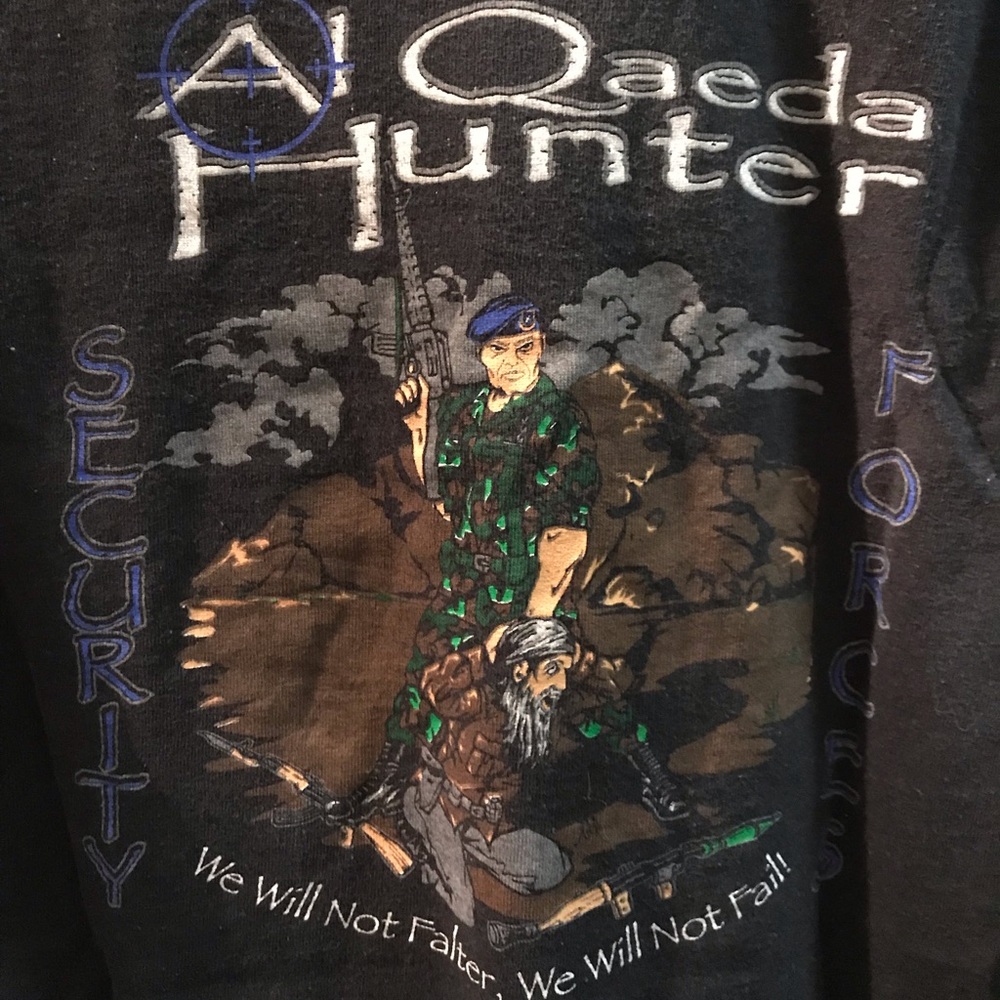 Vintage Al Qaeda Hunter US Military T shirt